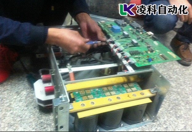 罗宾康bsports必一体育器电机过载跳闸故障维修歩䠫